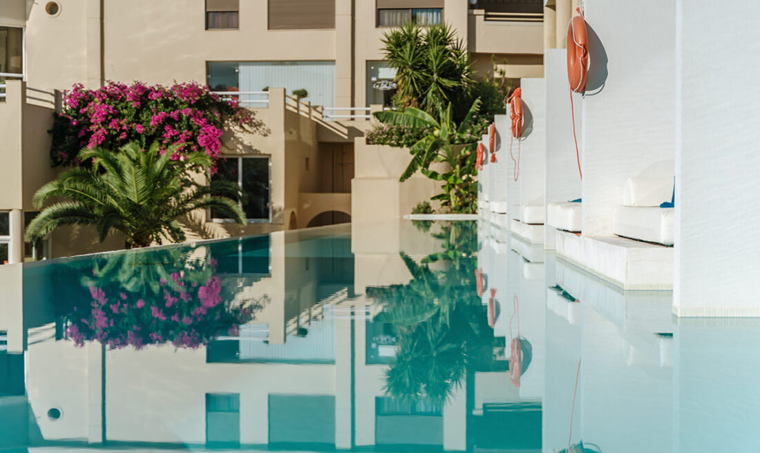 sharing-pool Lindos Royal Resort