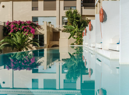 sharing-pool Lindos Royal Resort